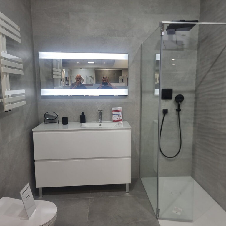 Instalación de cabinas y duchas en 24 horas 24 ducha-24-horas