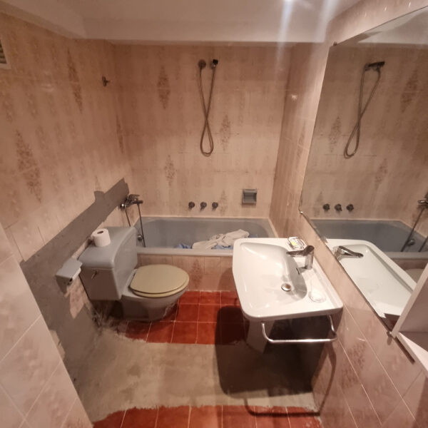 Instalación de cabinas y duchas en 24 horas 9 Cambio bañera por ducha 24 horas