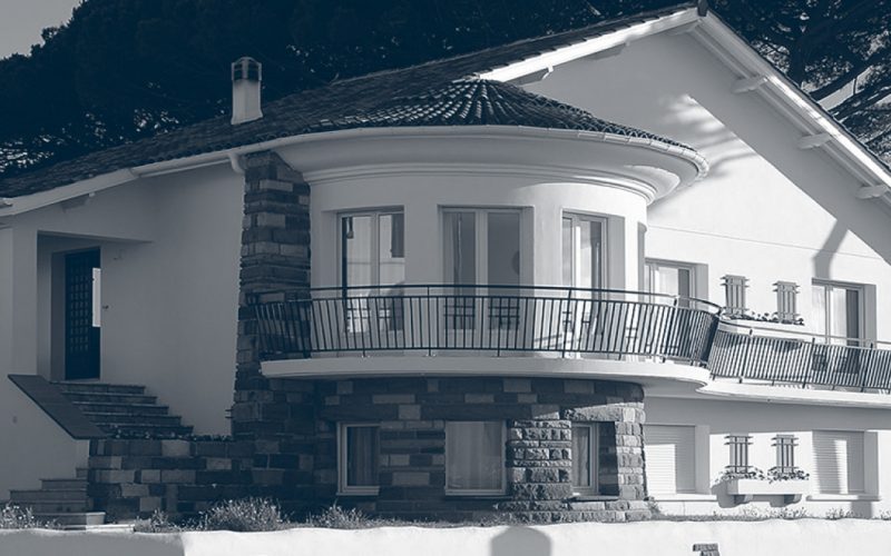 3CE70929-ECA0-9855-CBC8-D75DD3BE1178_XL