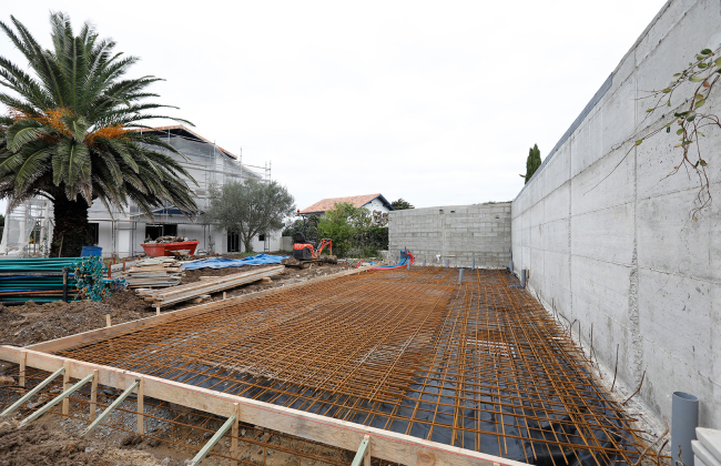 Reforma integral de villa en Bidart con el estudio Gardera-Pastre