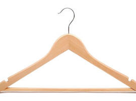 CINTRE EN BOIS VERNI
