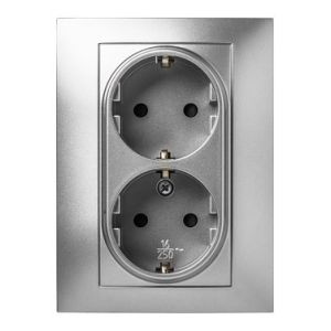 DOUBLE PRISE 16A-250V